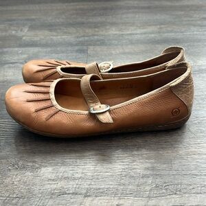 Born 11 Tan/Taupe Leather Mary Jane Flat Loafers